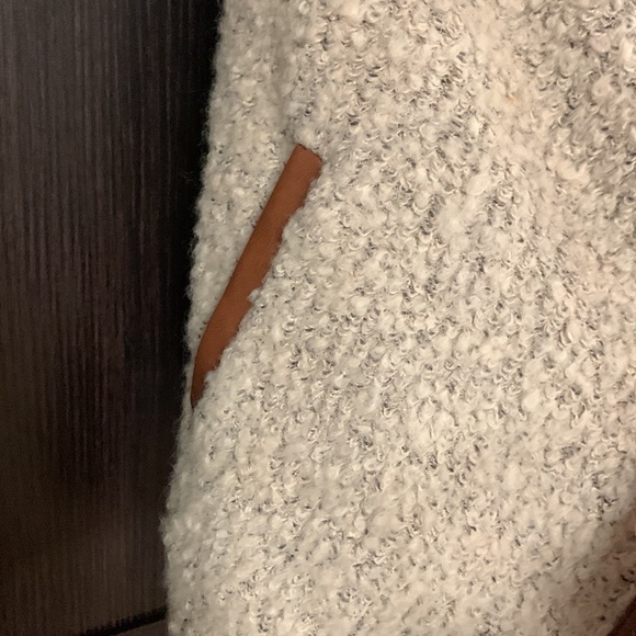 Vest with Pockets L - Picture 3 of 6